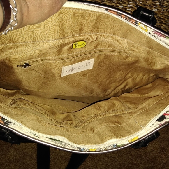 NWOT THE SAK Tote Bag and matching coin purse - Picture 4 of 5